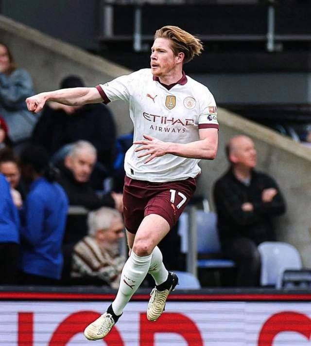 Ning焦点对战，德布劳内与90激战湖人分钟，夺冠胜负难料！上演精彩一战的简单介绍-九游官网